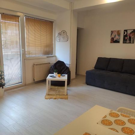 City Center White Apartment! Skopje Zewnętrze zdjęcie