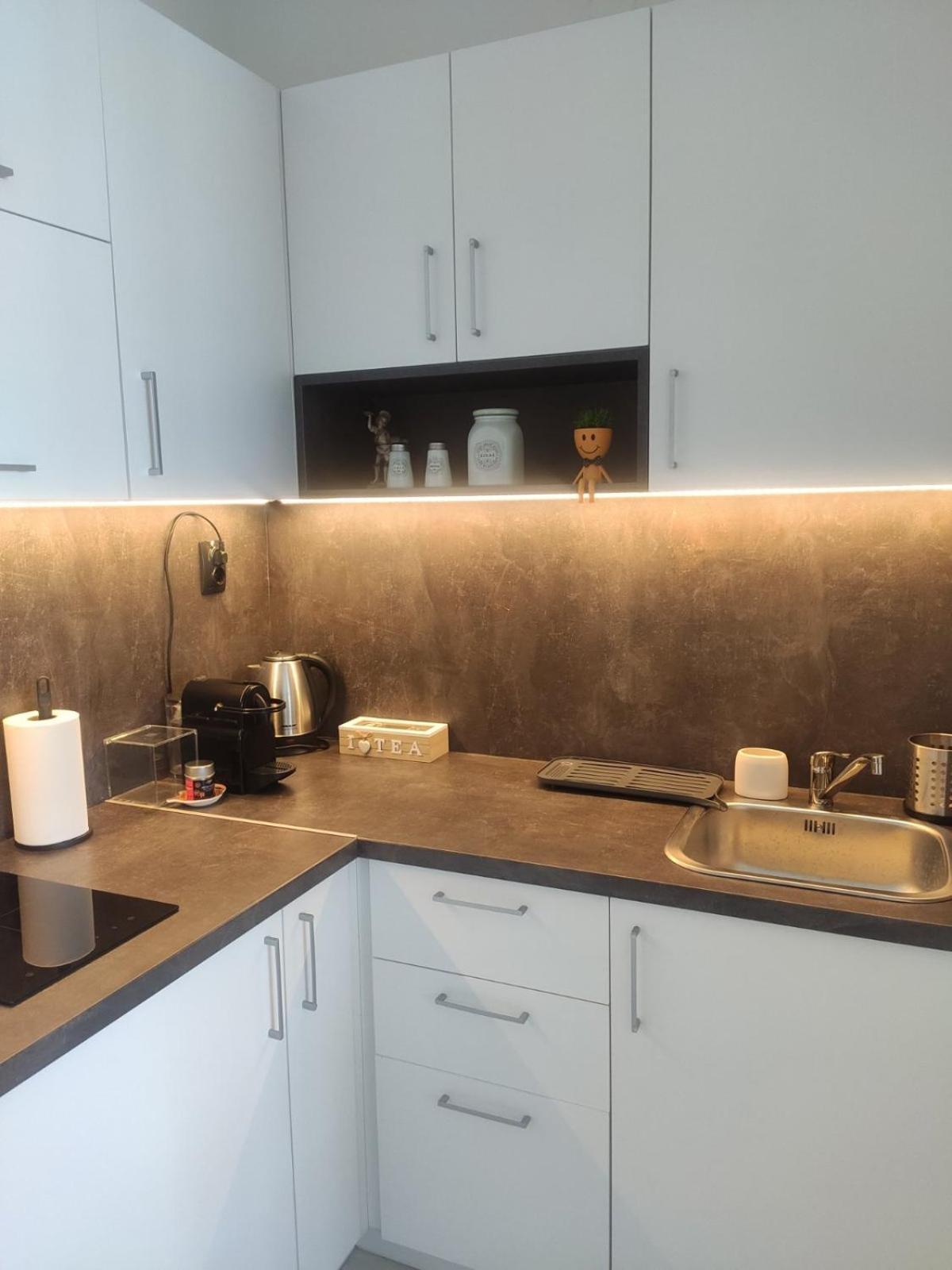 City Center White Apartment! Skopje Zewnętrze zdjęcie