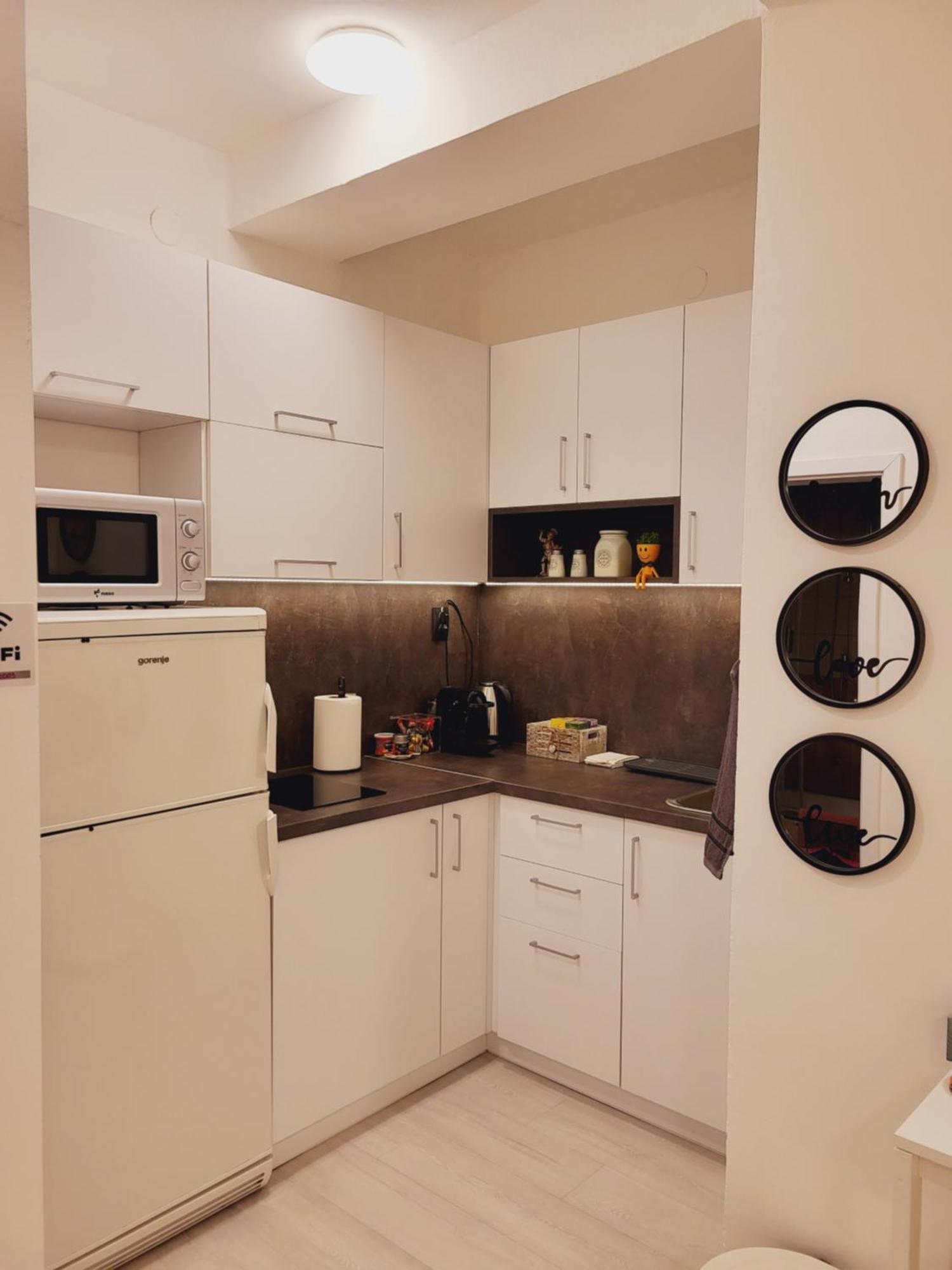 City Center White Apartment! Skopje Zewnętrze zdjęcie