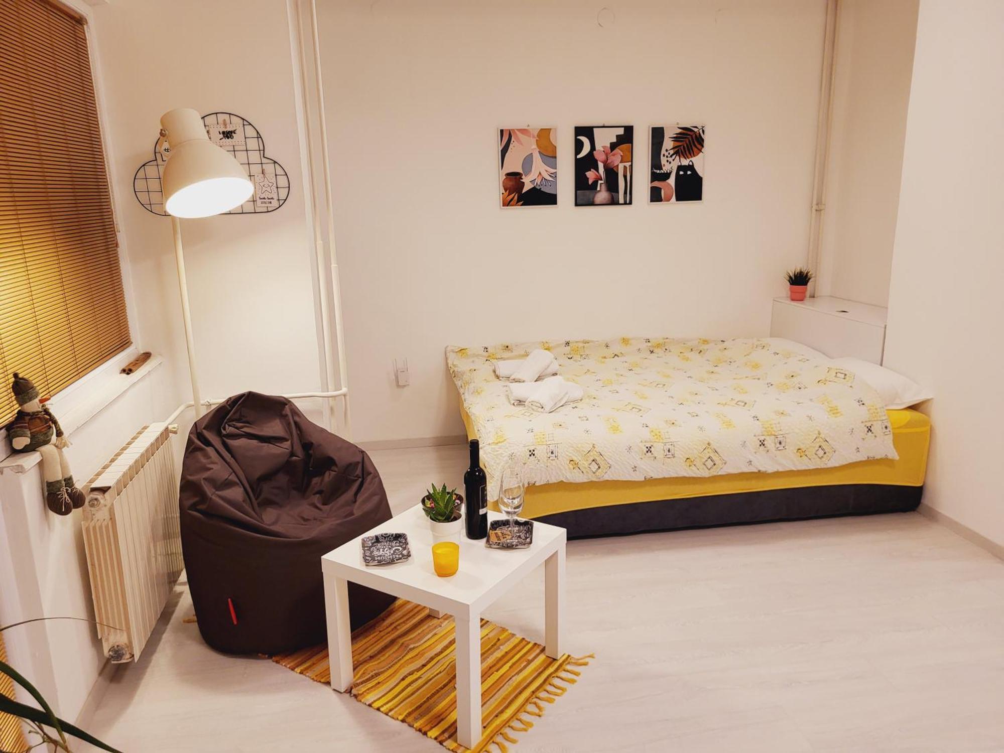 City Center White Apartment! Skopje Zewnętrze zdjęcie