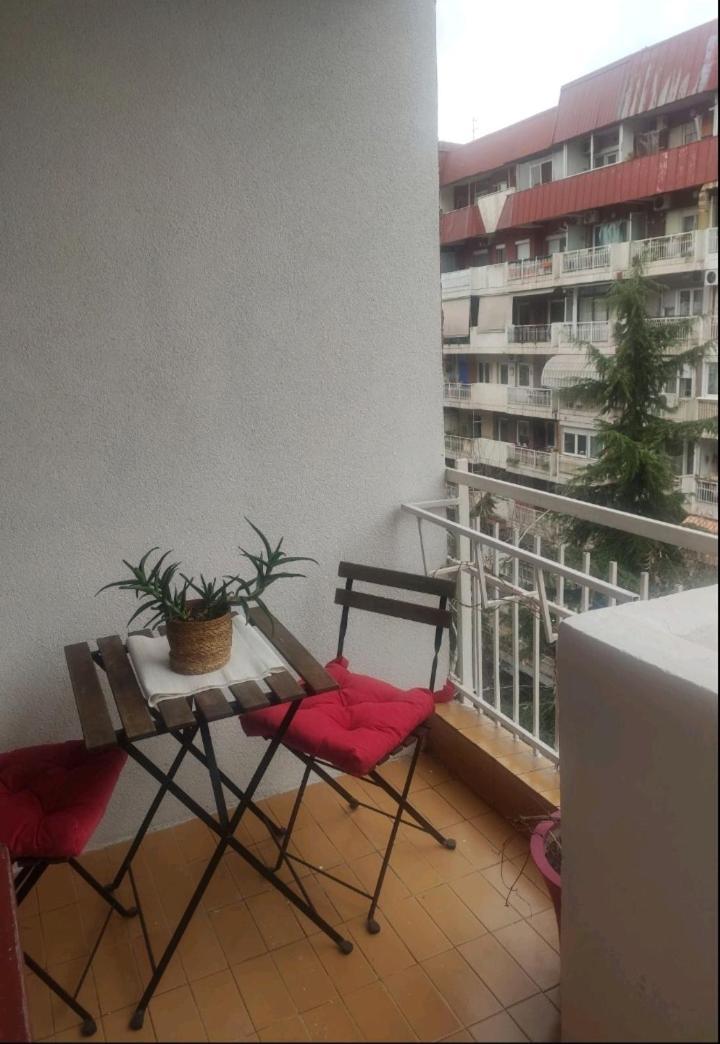 City Center White Apartment! Skopje Zewnętrze zdjęcie